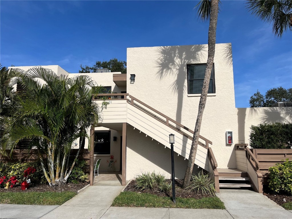 131 Pineneedle Drive #131 Bradenton FL 34210 A4593691 image1