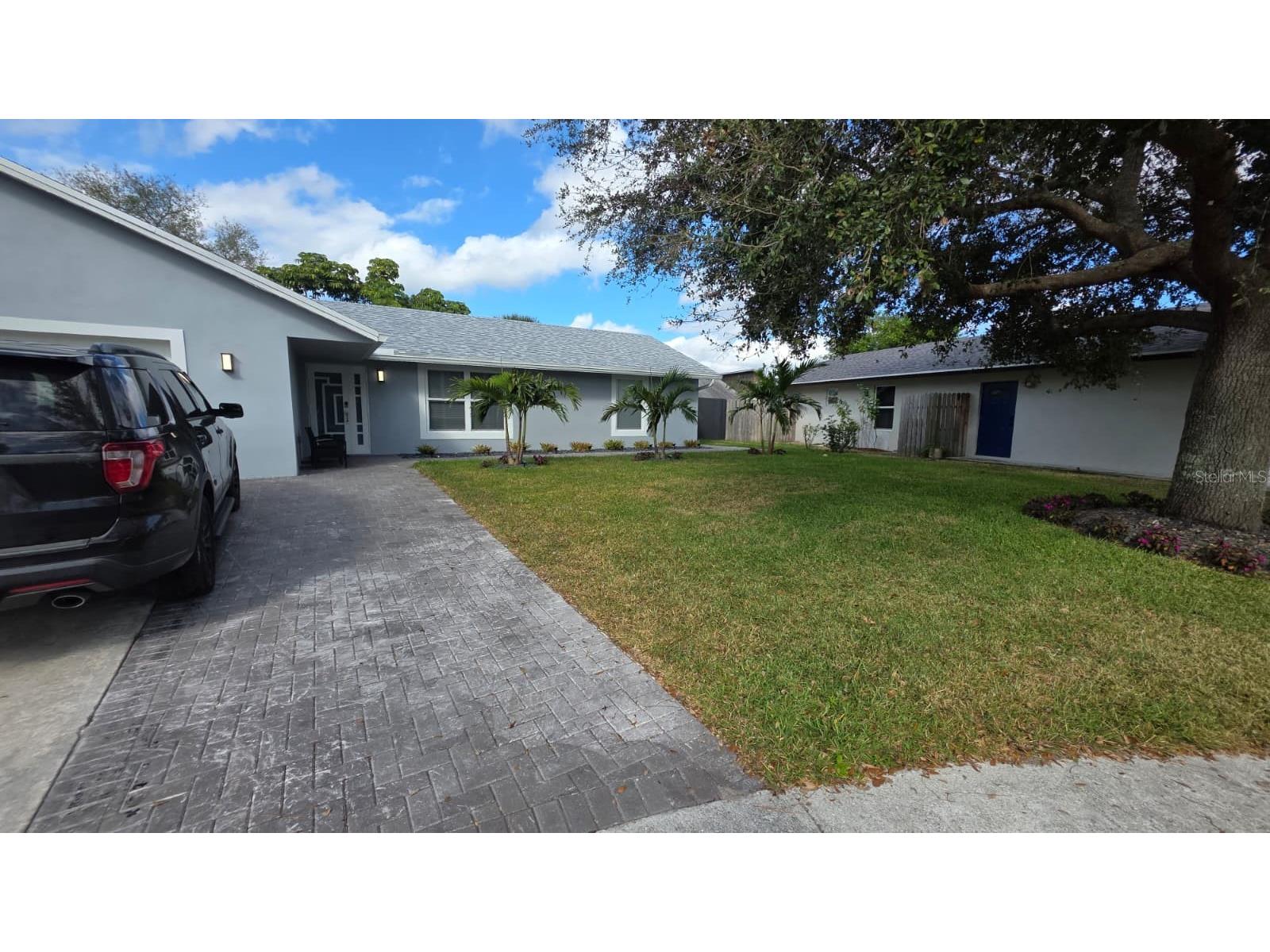 131 Puffin Court Royal Palm Beach FL 33411 O6377856 image2