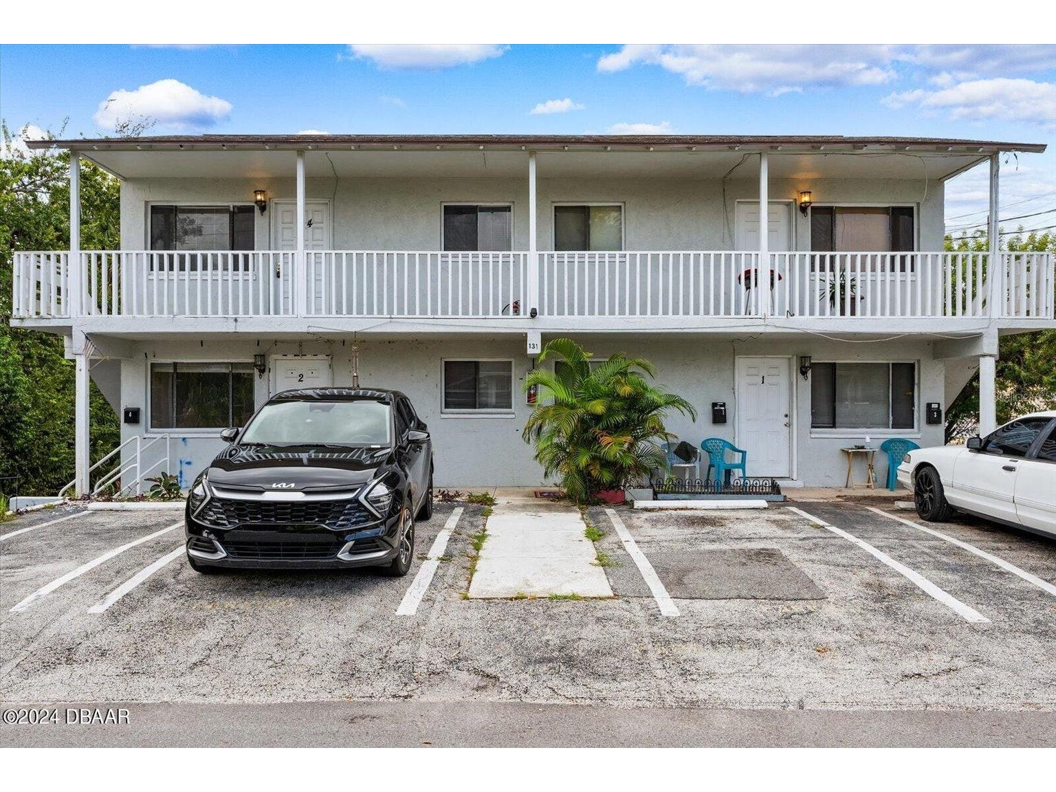 131 S Halifax Avenue Daytona Beach FL 32118 O6350941 image1