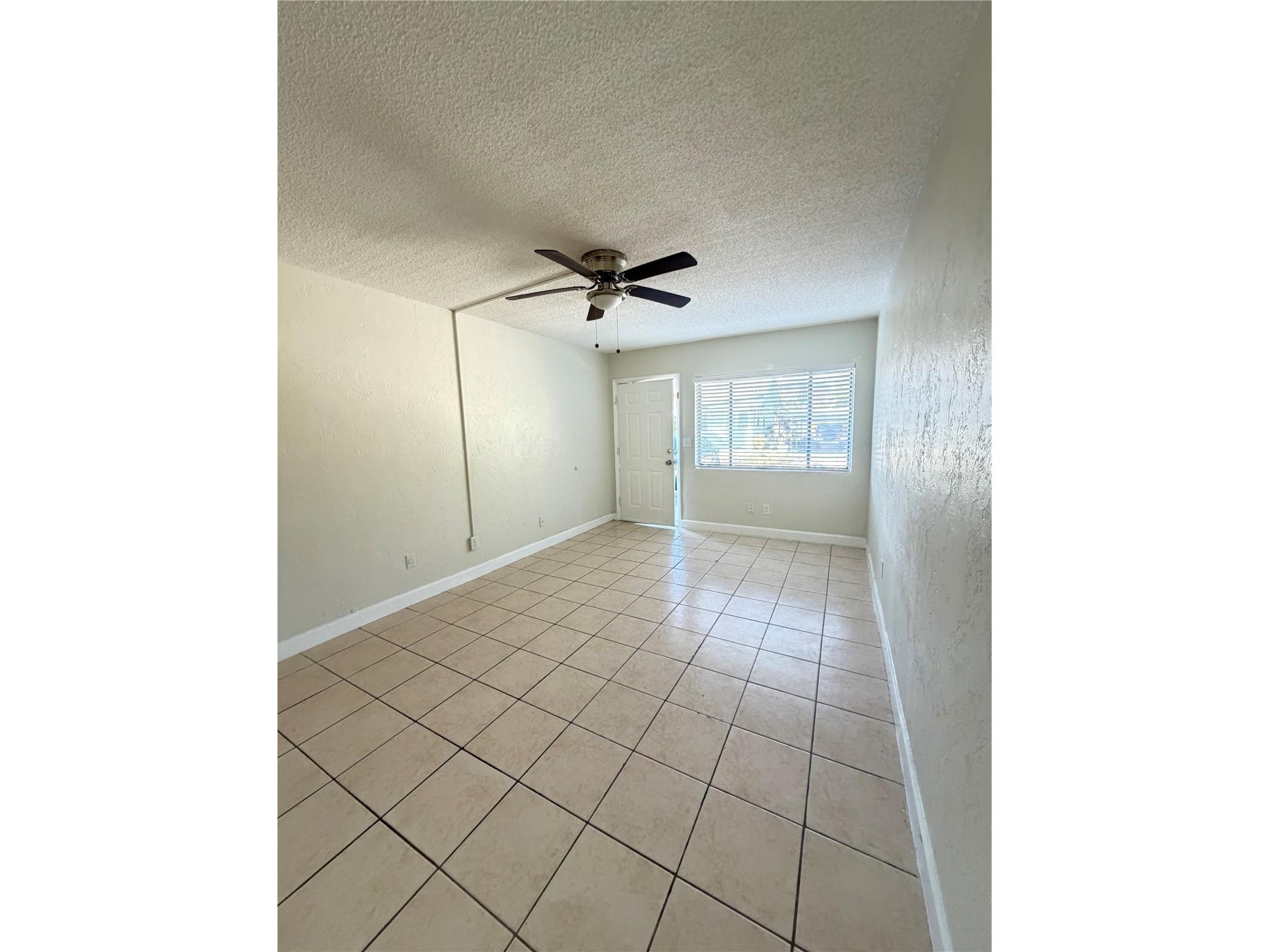 131 S Halifax Avenue Daytona Beach FL 32118 O6350941 image4