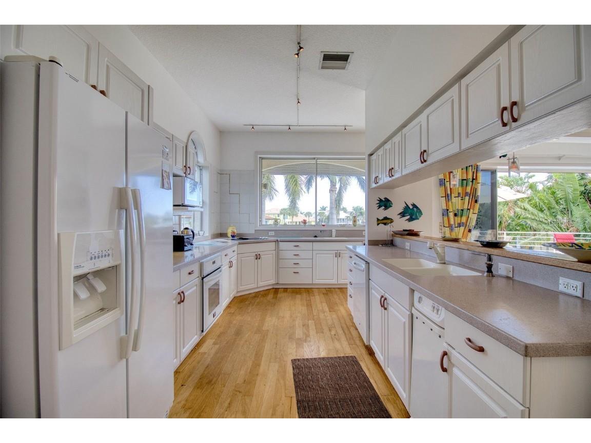 131 Sands Point Drive Tierra Verde FL 33715 U8246286 image11