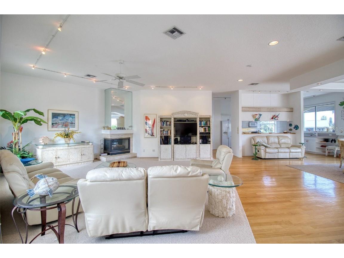 131 Sands Point Drive Tierra Verde FL 33715 U8246286 image5