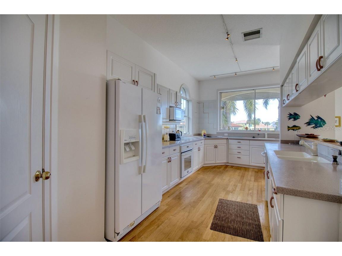 131 Sands Point Drive Tierra Verde FL 33715 U8246286 image8