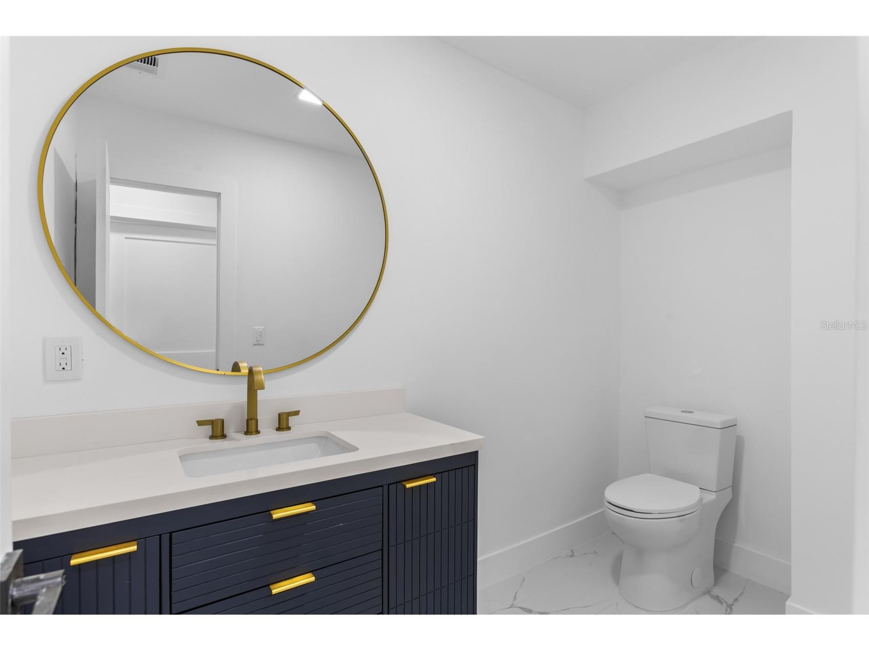 131 Toledo Way NE Saint Petersburg FL 33704 TB8466483 image29