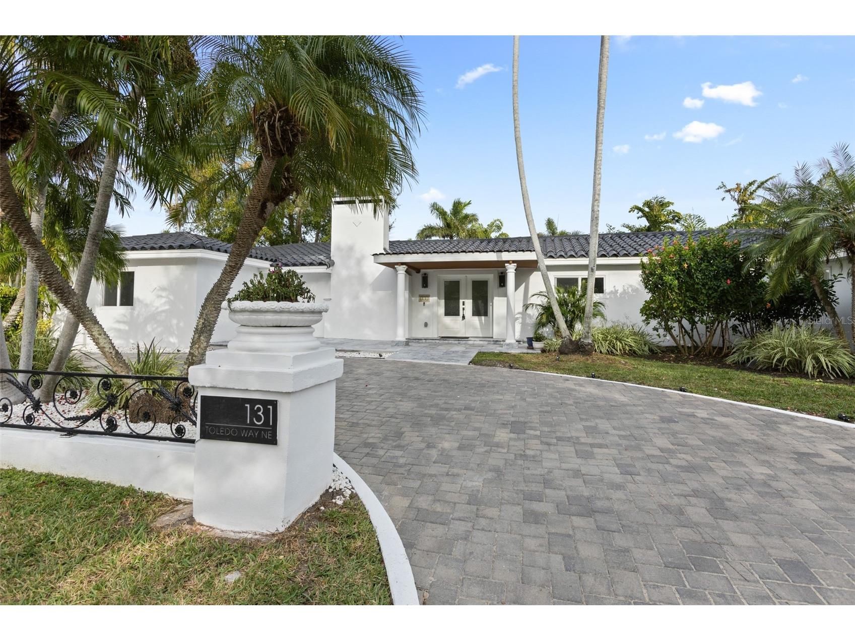 131 Toledo Way NE Saint Petersburg FL 33704 TB8466483 image48