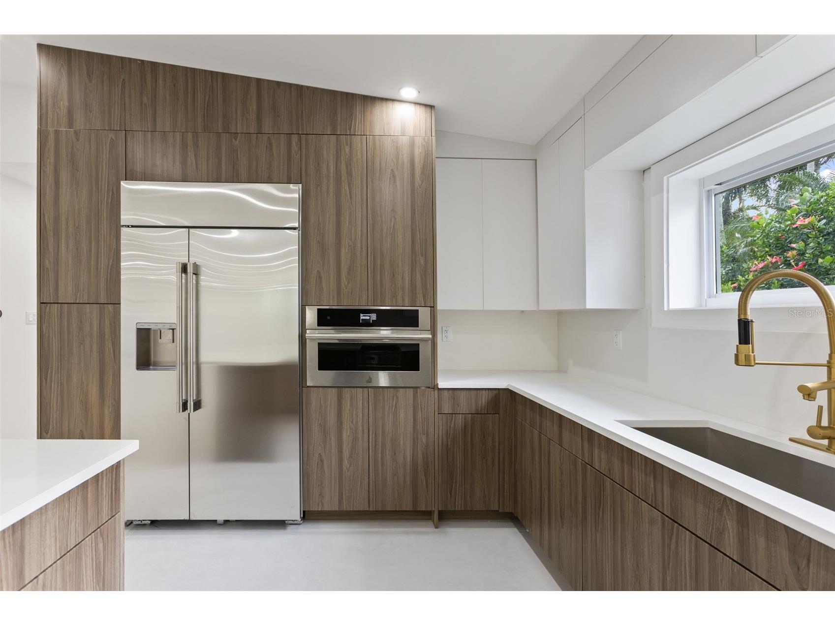 131 Toledo Way NE Saint Petersburg FL 33704 TB8466483 image9