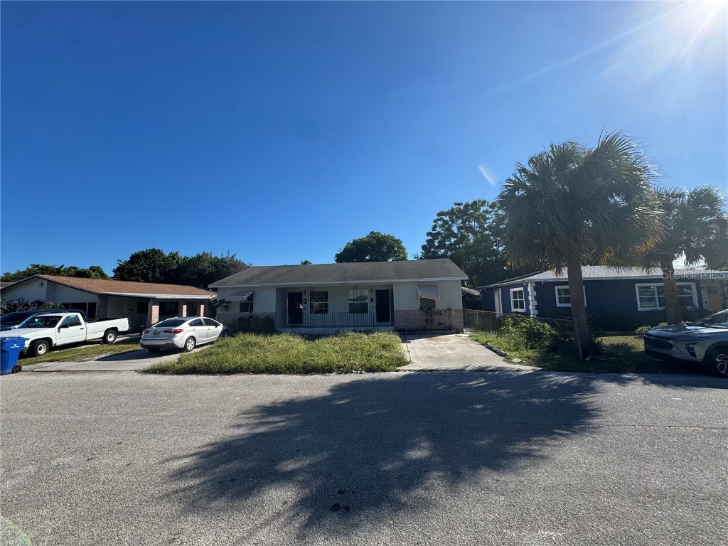 131 W 35th Street Riviera Beach FL 33404 TB8441128 image1