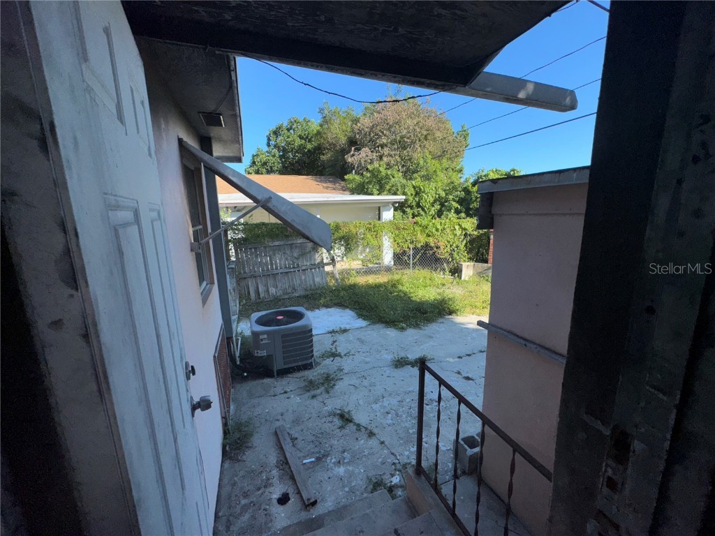 131 W 35th Street Riviera Beach FL 33404 TB8441128 image25