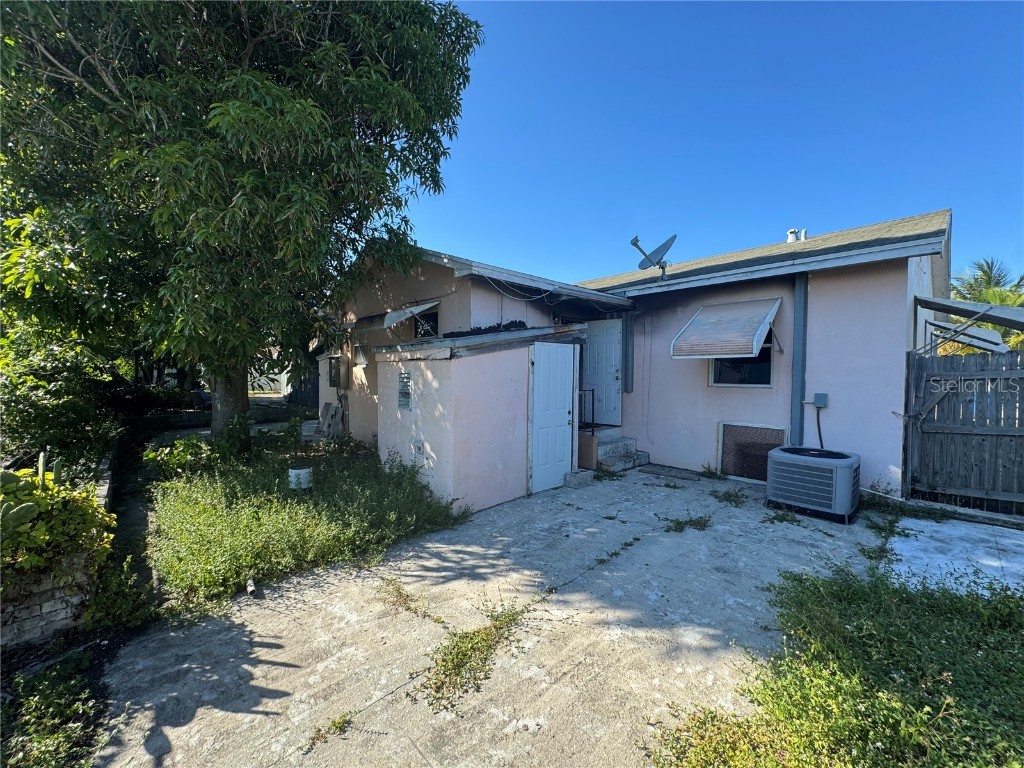131 W 35th Street Riviera Beach FL 33404 TB8441128 image27