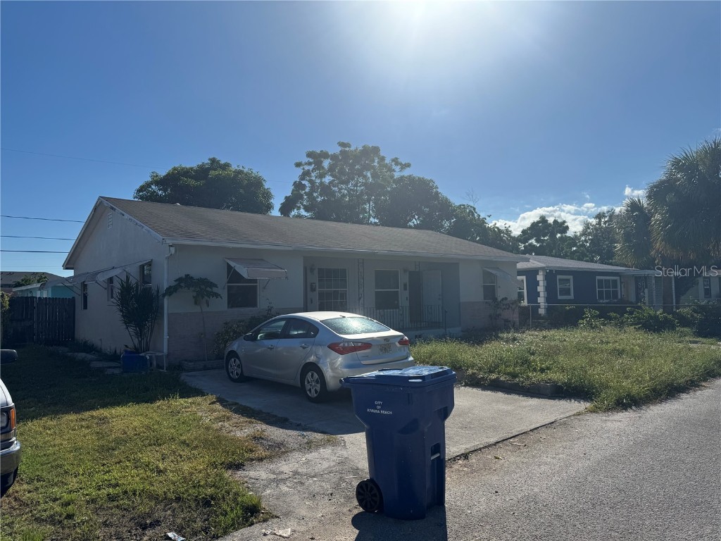 131 W 35th Street Riviera Beach FL 33404 TB8441128 image32