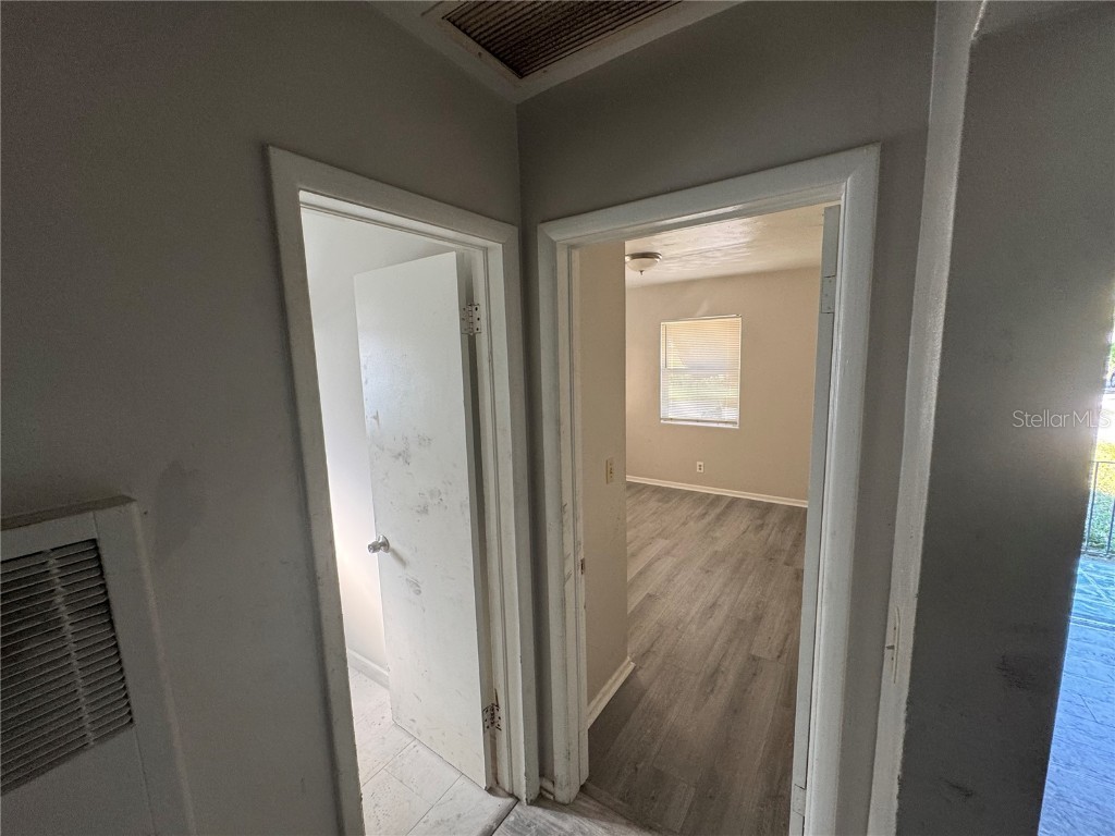 131 W 35th Street Riviera Beach FL 33404 TB8441128 image7