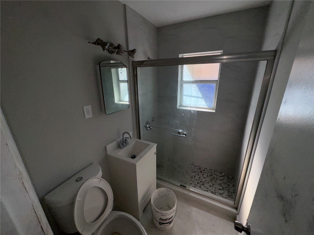 131 W 35th Street Riviera Beach FL 33404 TB8441128 image8