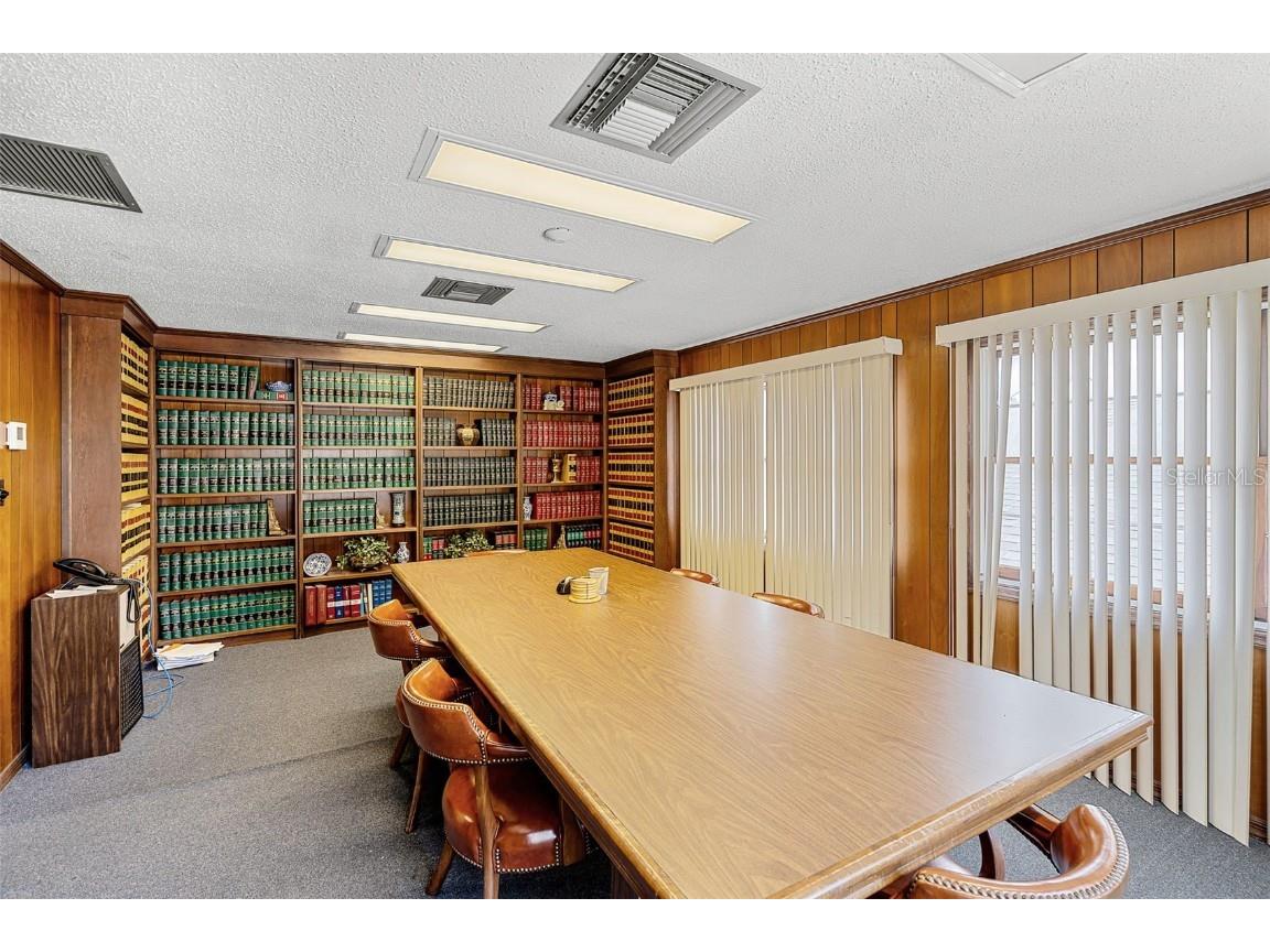 131 W Main Street Tavares FL 32778 G5101410 image18