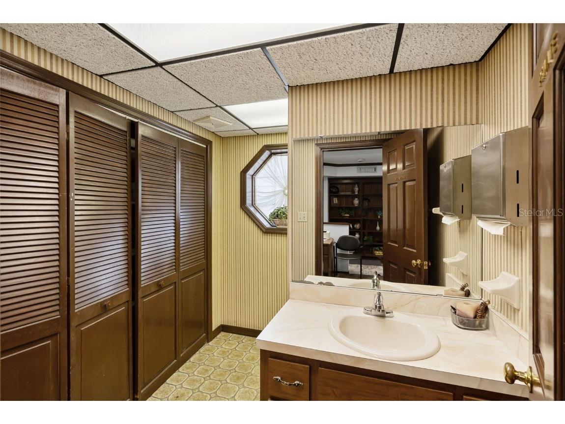 131 W Main Street Tavares FL 32778 G5101410 image19