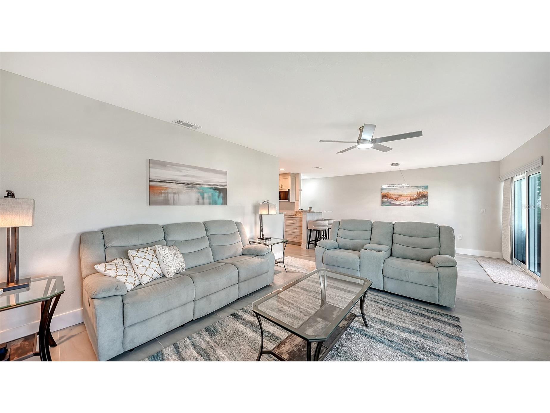 131 Whispering Sands Circle #V33 Sarasota FL 34242 A4687180 image13