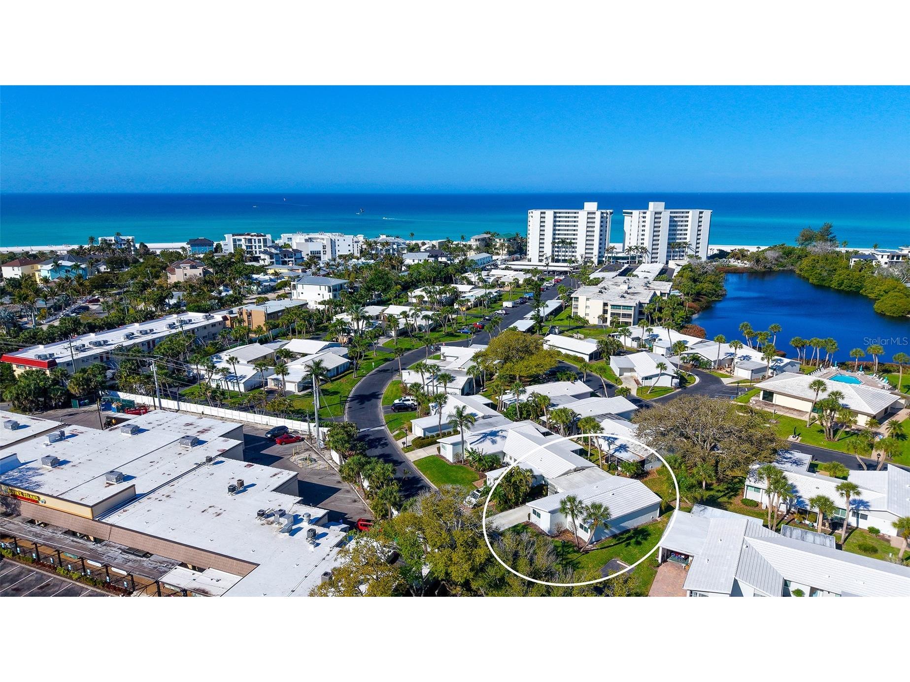 131 Whispering Sands Circle #V33 Sarasota FL 34242 A4687180 image2