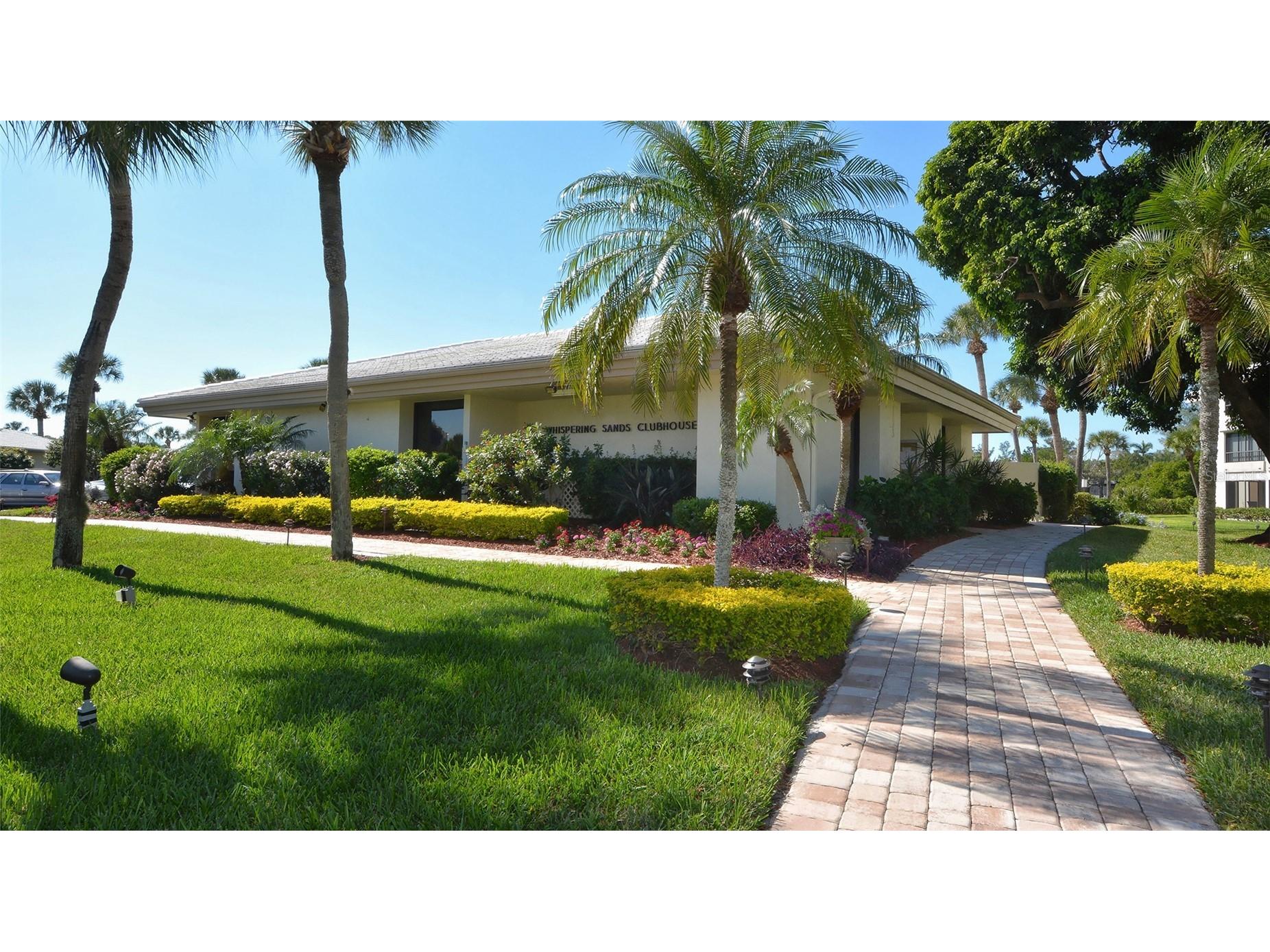 131 Whispering Sands Circle #V33 Sarasota FL 34242 A4687180 image40