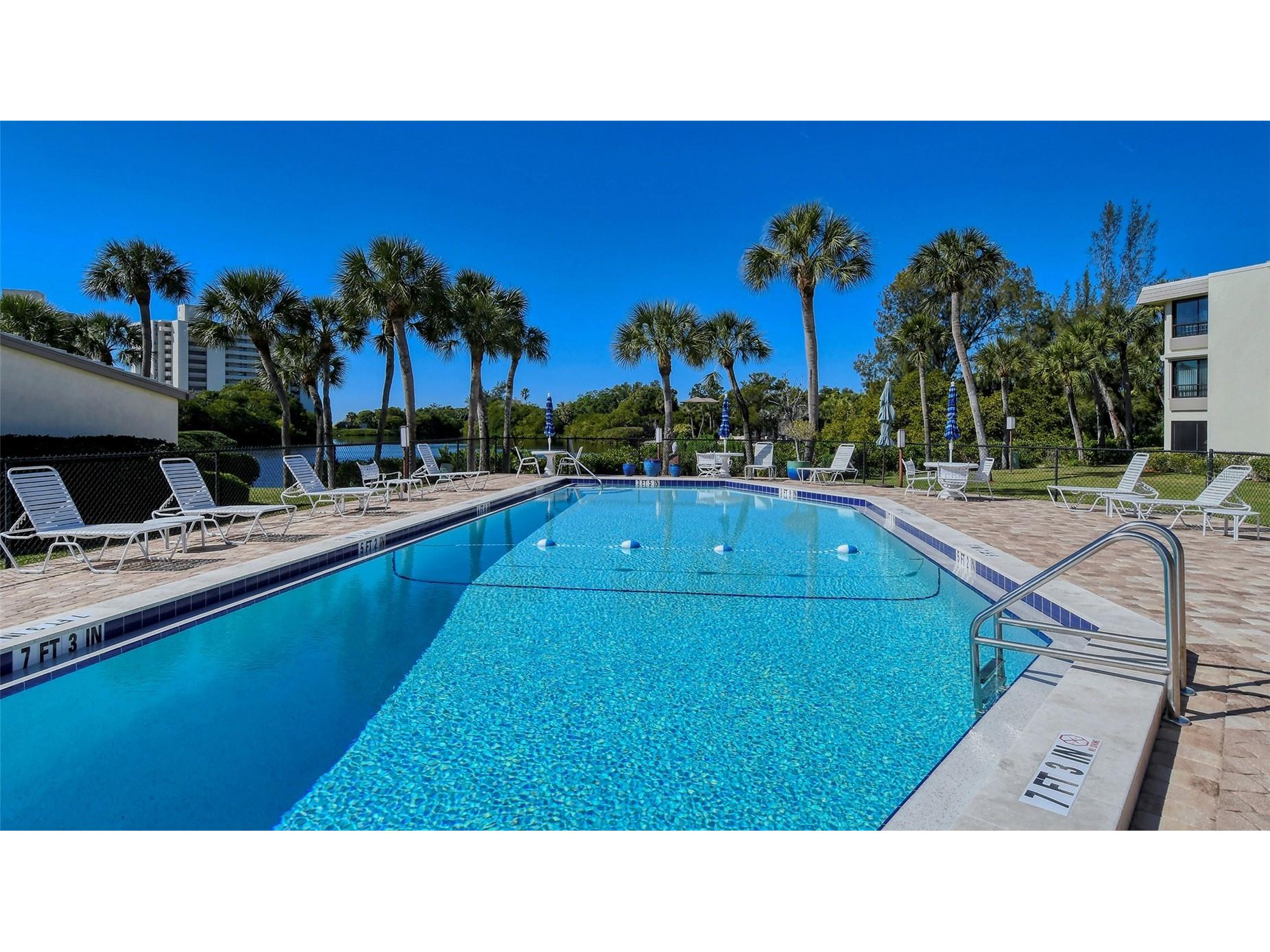 131 Whispering Sands Circle #V33 Sarasota FL 34242 A4687180 image45
