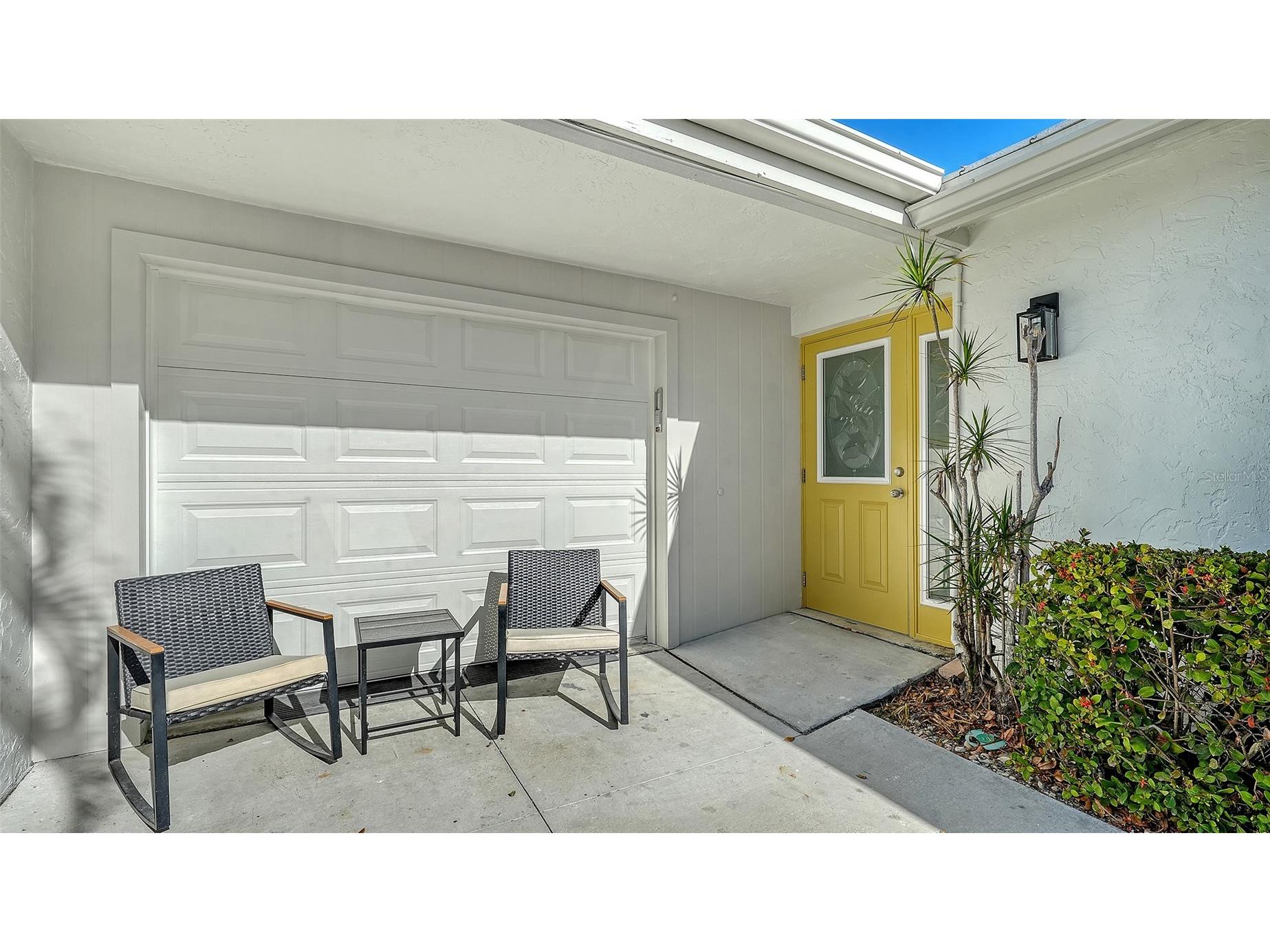 131 Whispering Sands Circle #V33 Sarasota FL 34242 A4687180 image5