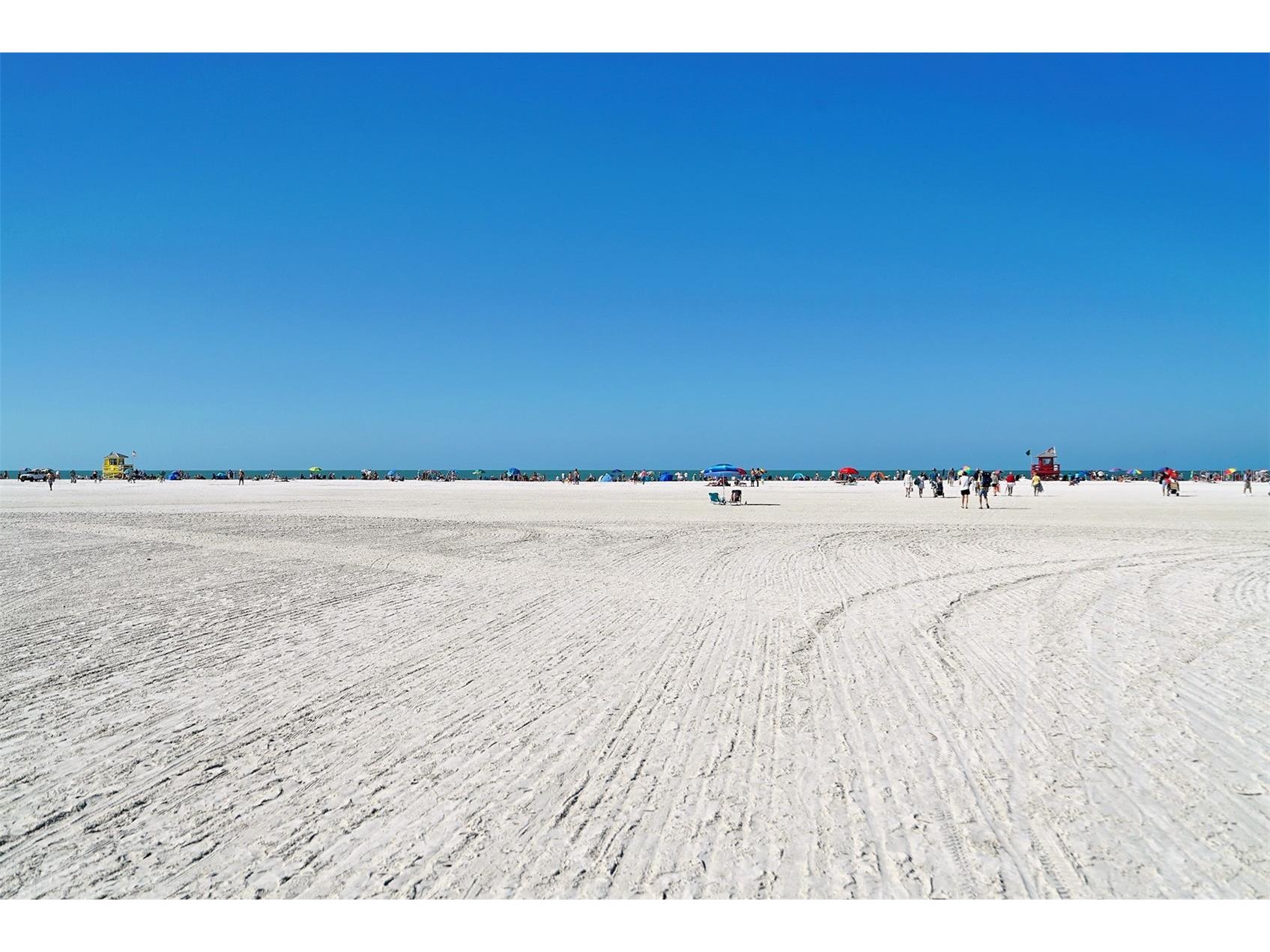 131 Whispering Sands Circle #V33 Sarasota FL 34242 A4687180 image53