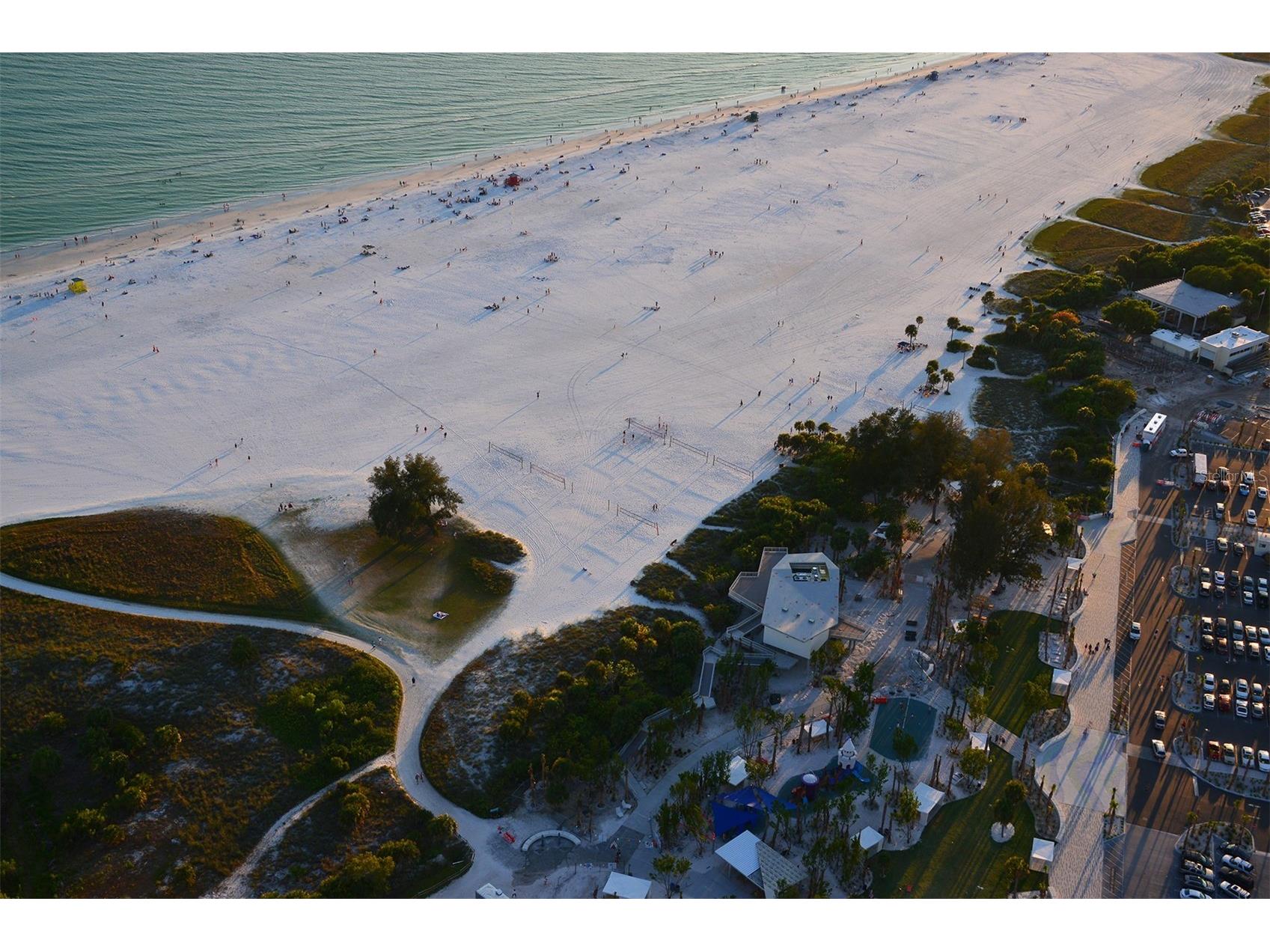 131 Whispering Sands Circle #V33 Sarasota FL 34242 A4687180 image56