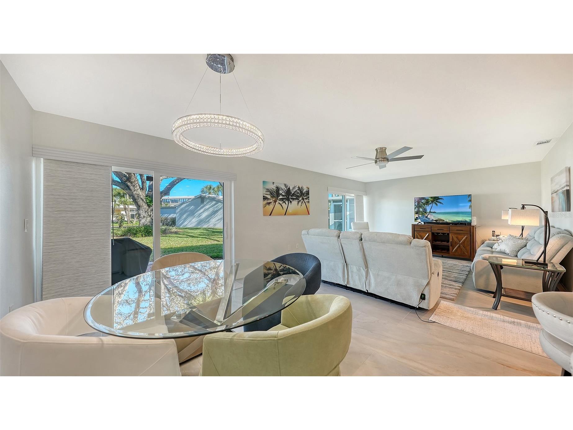 131 Whispering Sands Circle #V33 Sarasota FL 34242 A4687180 image7
