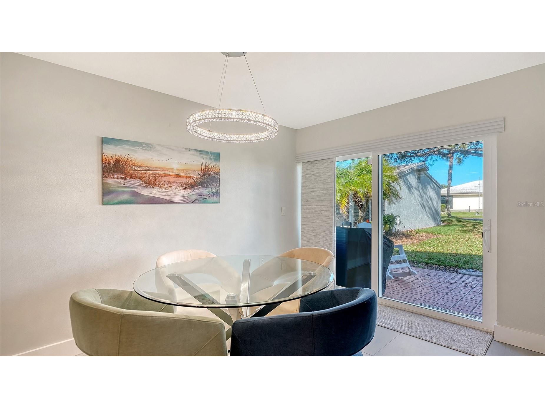 131 Whispering Sands Circle #V33 Sarasota FL 34242 A4687180 image8