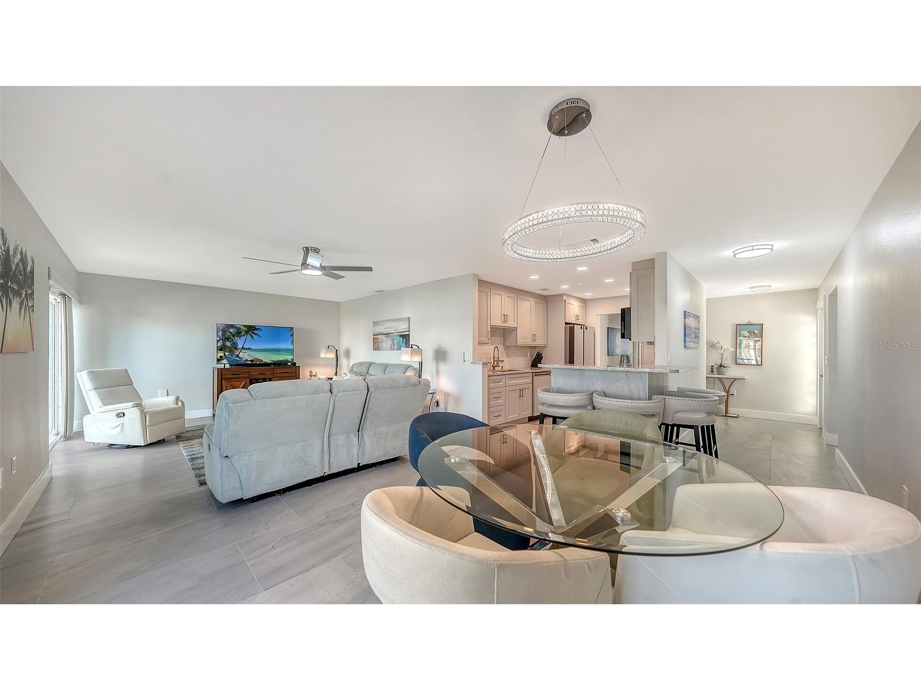 131 Whispering Sands Circle #V33 Sarasota FL 34242 A4687180 image9