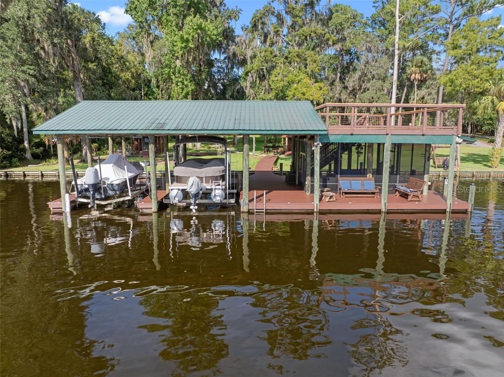 131 Whitney Street Satsuma FL 32189 - ST JOHNS RIVER V4945035 image4