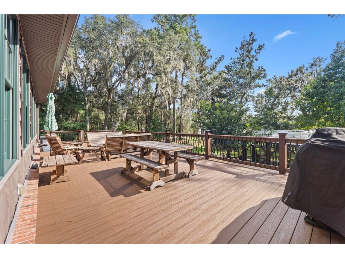 131 Whitney Street Satsuma FL 32189 - ST JOHNS RIVER V4945035 image41