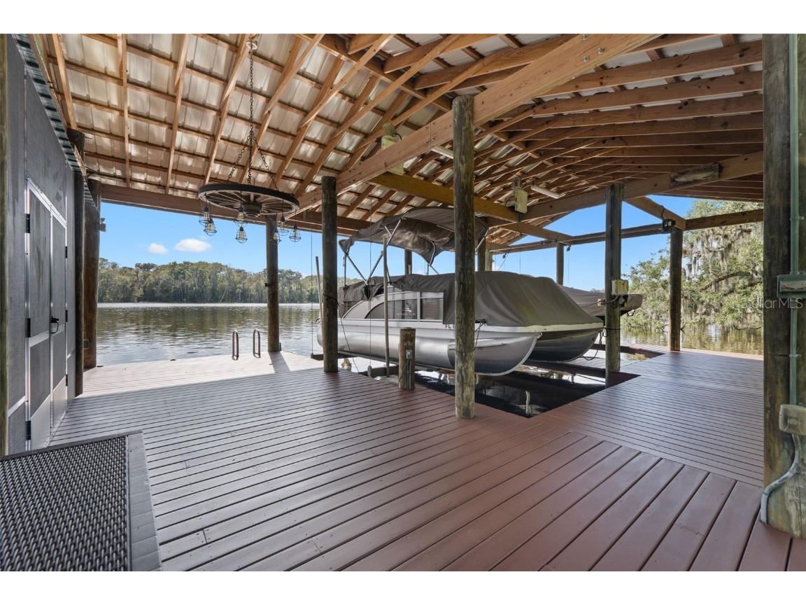 131 Whitney Street Satsuma FL 32189 - ST JOHNS RIVER V4945035 image54