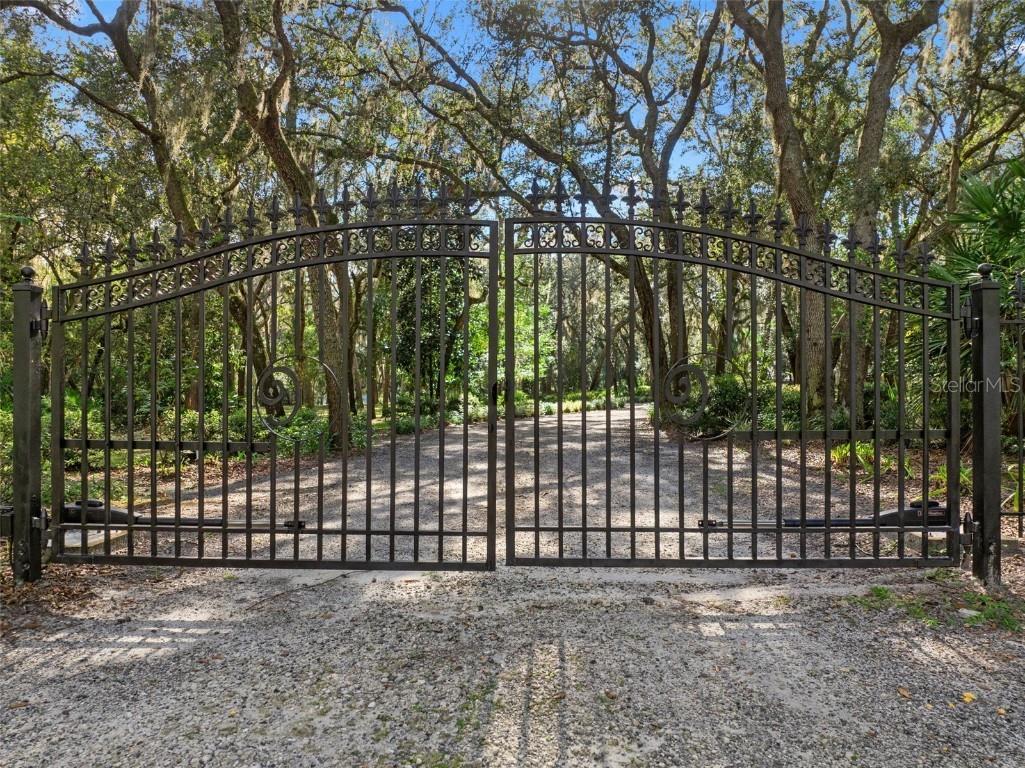 131 Whitney Street Satsuma FL 32189 - ST JOHNS RIVER V4945035 image58