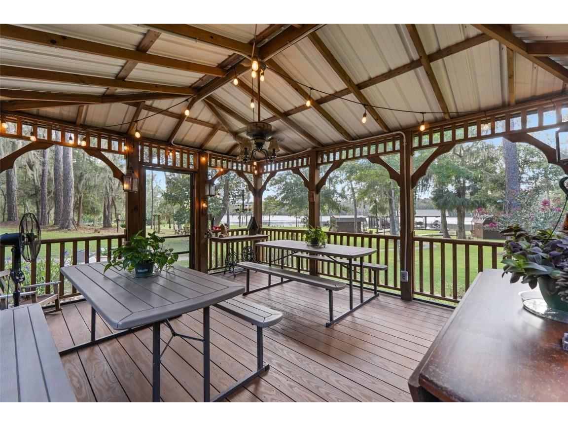 131 Whitney Street Satsuma FL 32189 - ST JOHNS RIVER V4945035 image59