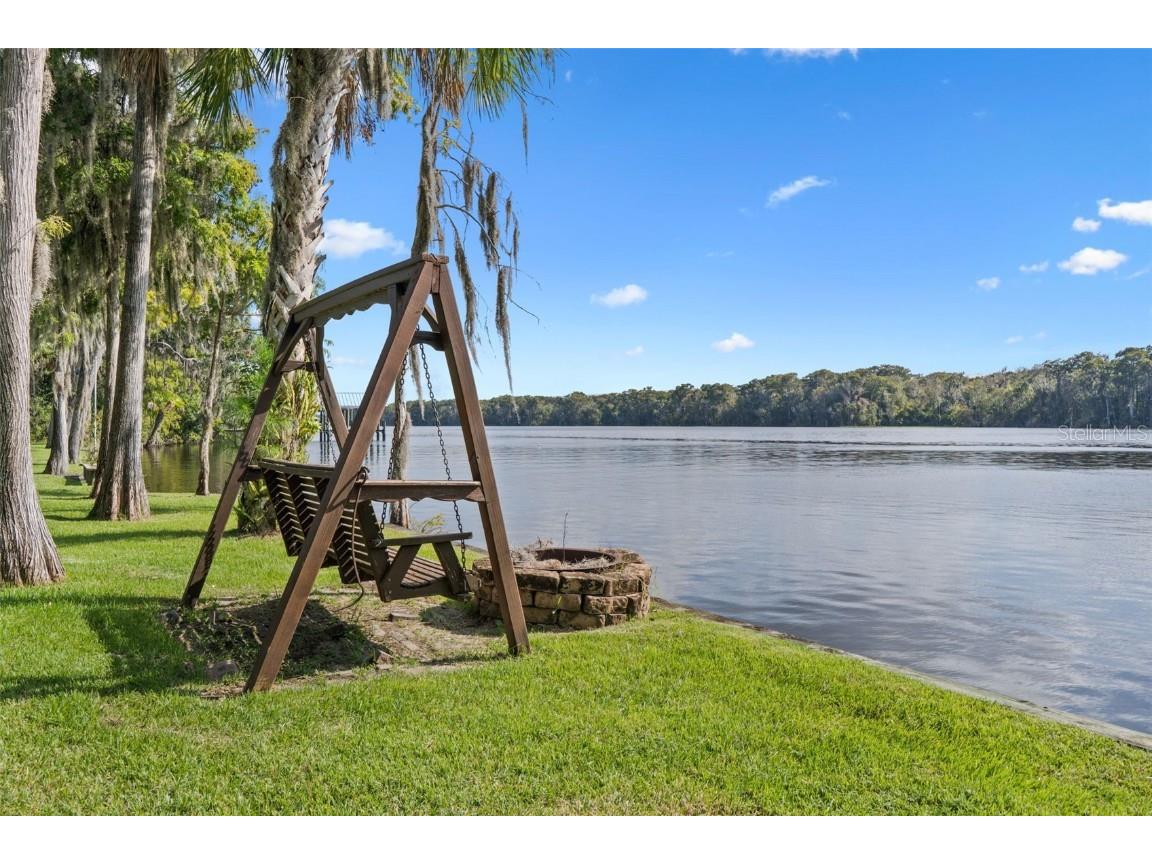 131 Whitney Street Satsuma FL 32189 - ST JOHNS RIVER V4945035 image60