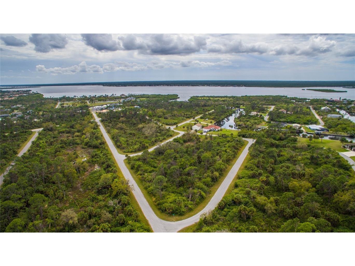 1310 Braklet Terrace Port Charlotte FL 33953 C7489272 image5