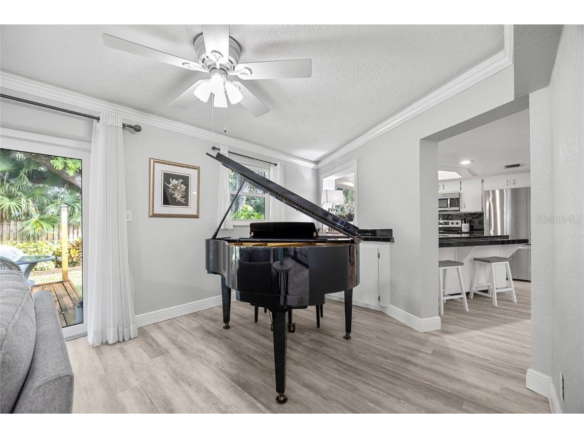 1310 Fairway Drive Dunedin FL 34698 TB8417307 image10