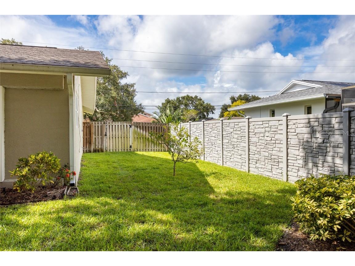 1310 Fairway Drive Dunedin FL 34698 TB8417307 image32