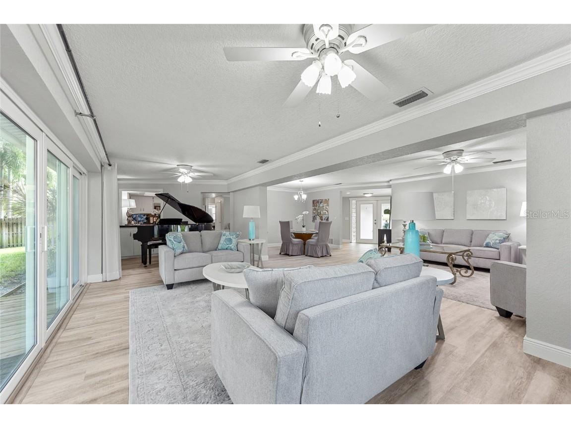 1310 Fairway Drive Dunedin FL 34698 TB8417307 image5