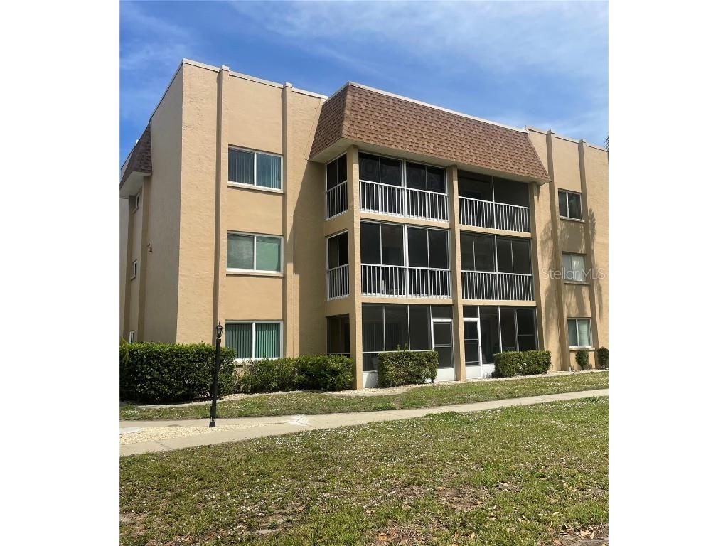 1310 Glen Oaks Drive E #182E Sarasota FL 34232 A4602679 image1