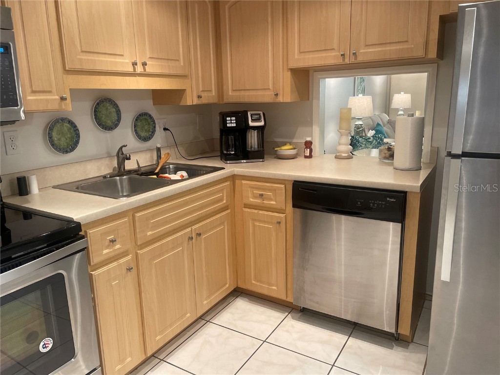 1310 Glen Oaks Drive E #182E Sarasota FL 34232 A4602679 image8