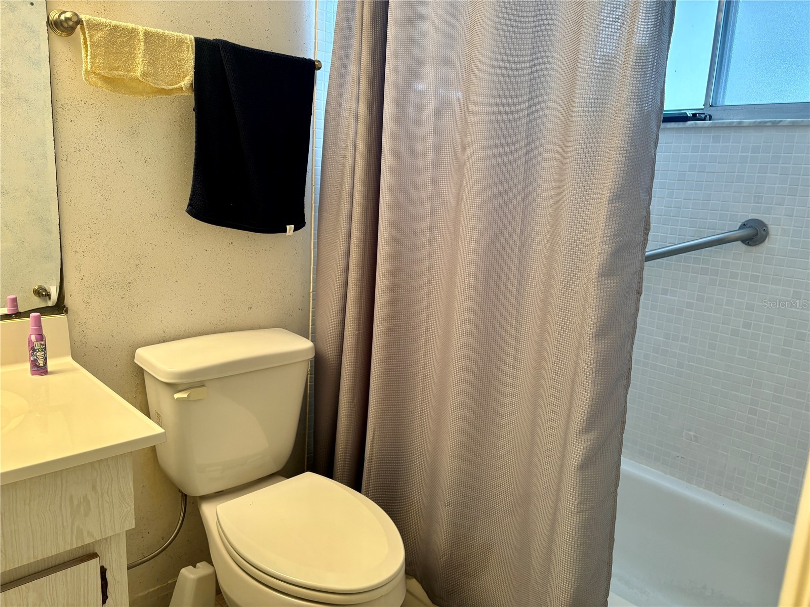 1310 Glen Oaks Drive E #385E Sarasota FL 34232 A4696219 image13
