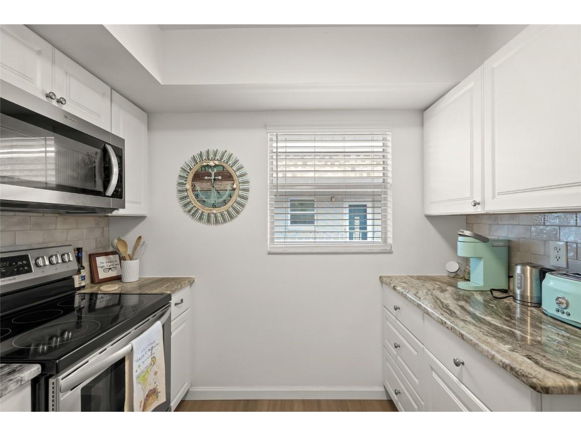 1310 Glen Oaks Drive E #391E Sarasota FL 34232 A4663532 image13