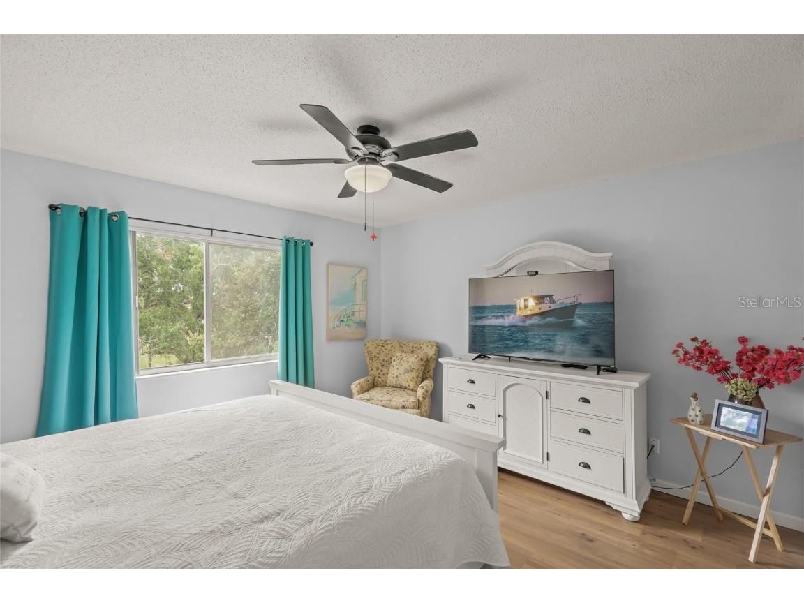 1310 Glen Oaks Drive E #391E Sarasota FL 34232 A4663532 image16