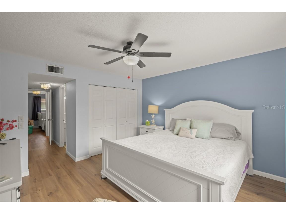 1310 Glen Oaks Drive E #391E Sarasota FL 34232 A4663532 image17