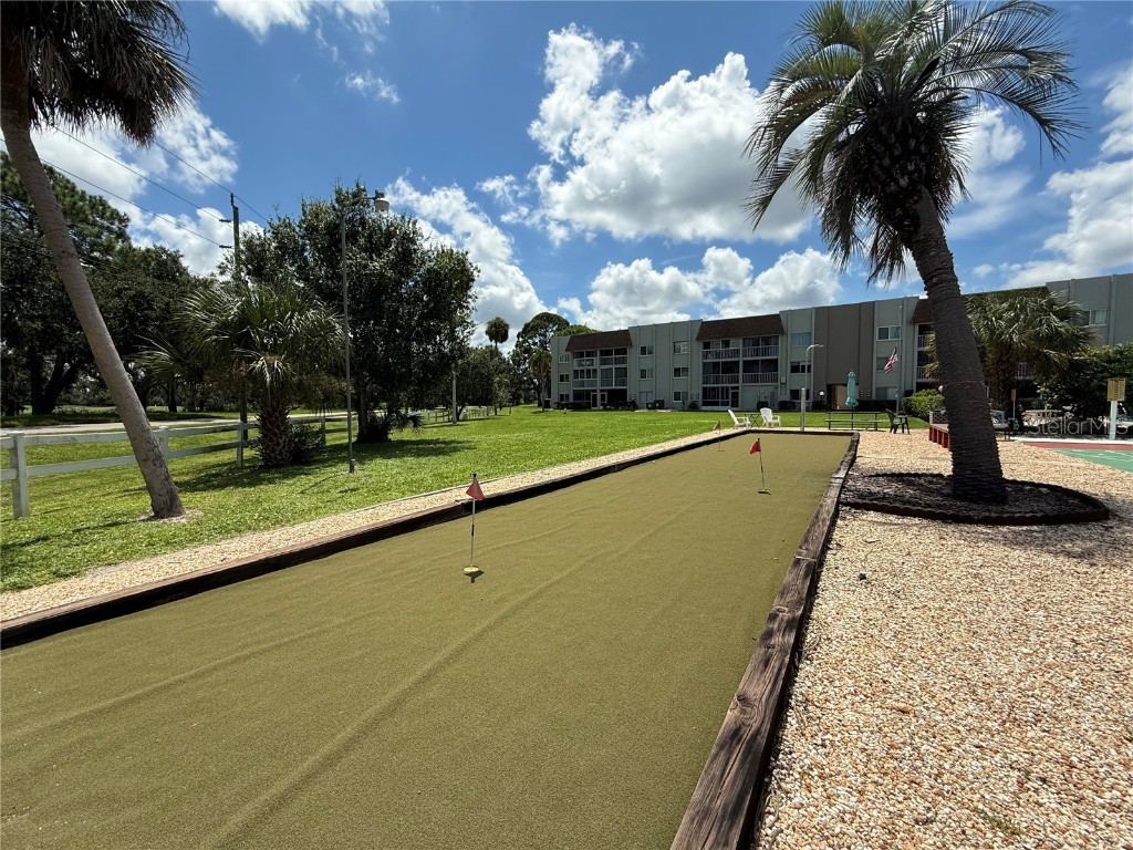 1310 Glen Oaks Drive E #391E Sarasota FL 34232 A4663532 image30