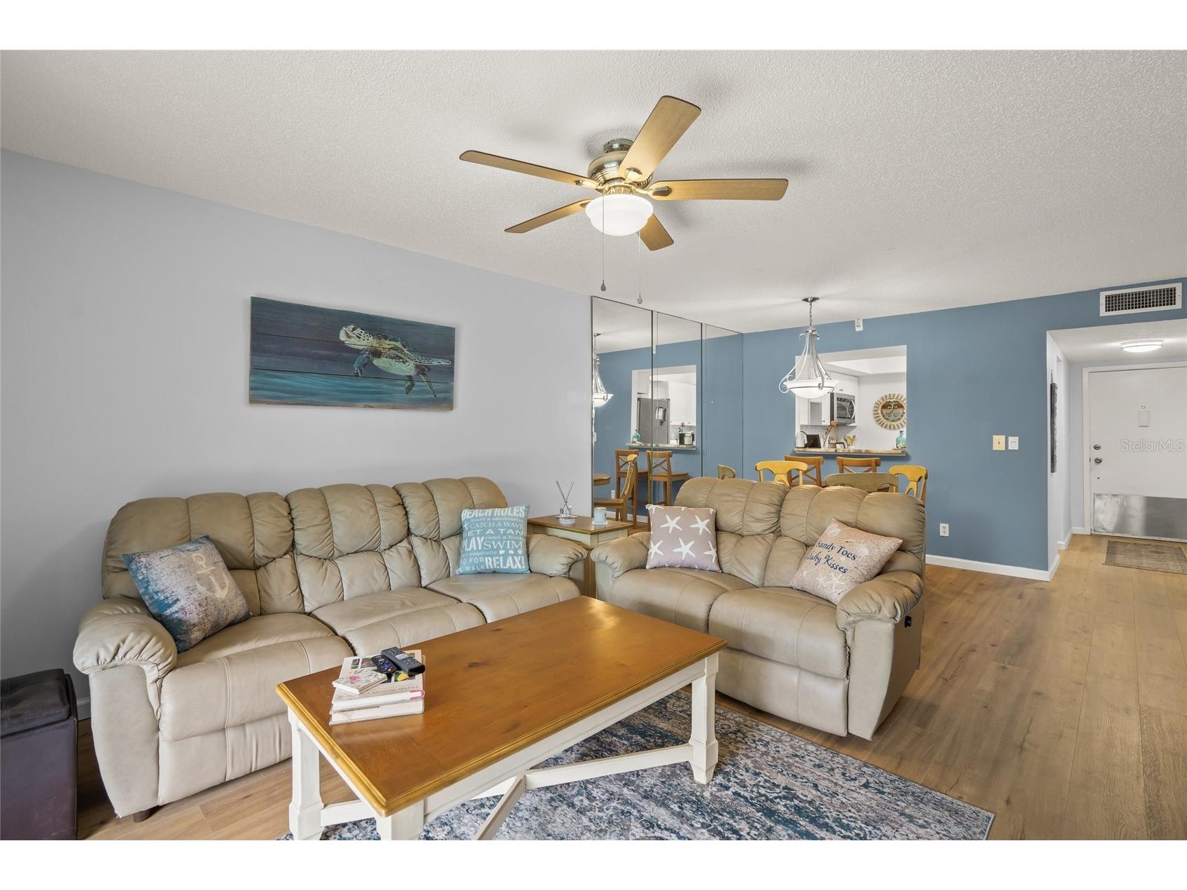 1310 Glen Oaks Drive E #391E Sarasota FL 34232 A4695717 image4