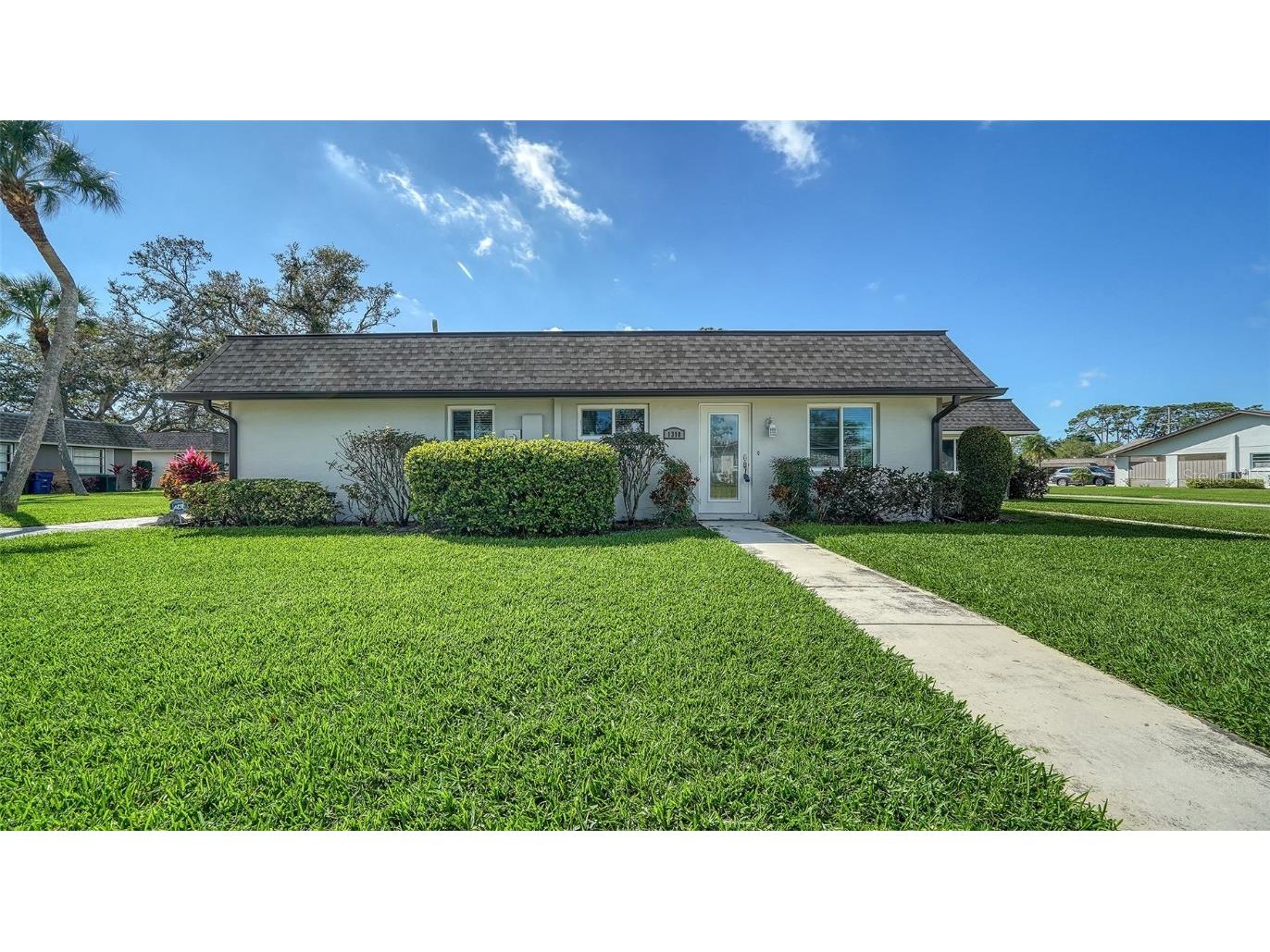 1310 Grand Boulevard #202 Sarasota FL 34232 A4641503 image1