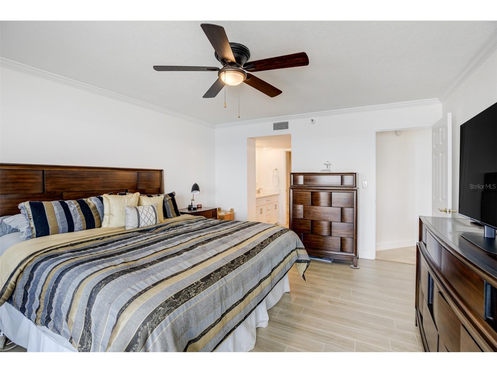 1310 Gulf Boulevard #15B Clearwater Beach FL 33767 - GULF OF MEXICO TB8428427 image14