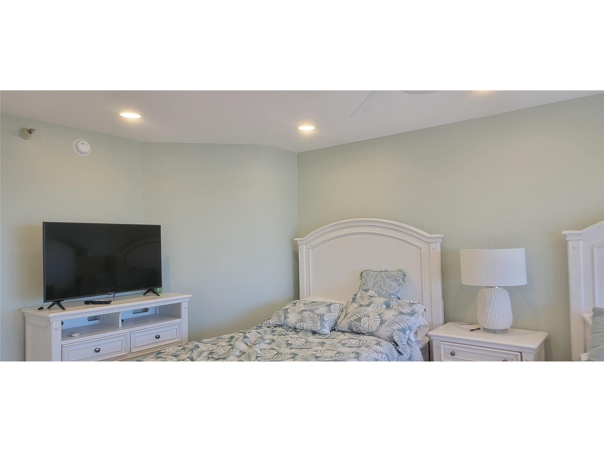 1310 Gulf Boulevard #6D Clearwater Beach FL 33767 - GULF OF AMERICA INTERCOASTAL TB8506861 image16