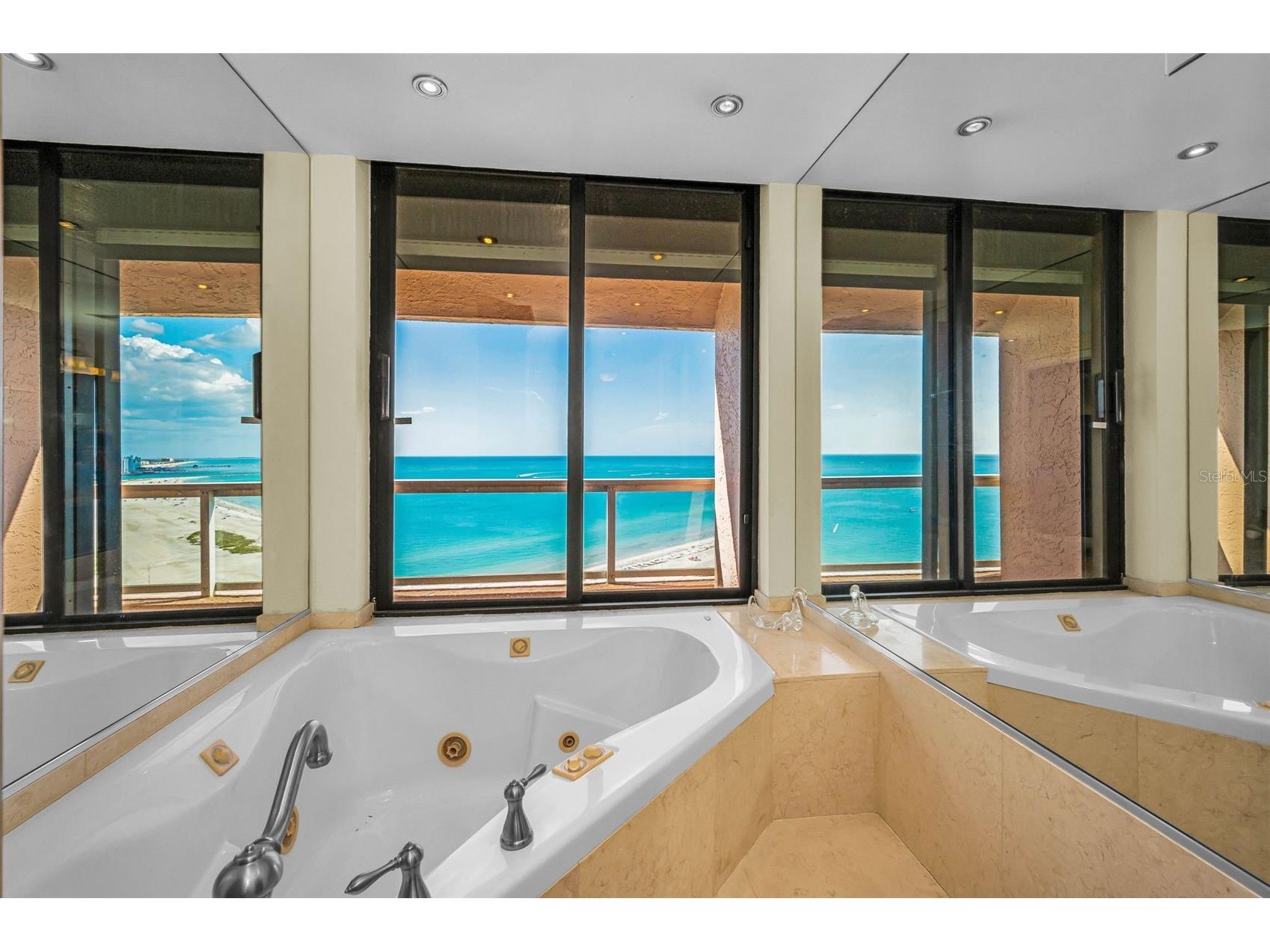 1310 Gulf Boulevard #PENTHOUSE A Clearwater Beach FL 33767 - GULF OF MEXICO TB8496688 image30